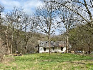 3780 Hurricane Creek Rd, Woodbury, TN 37190
