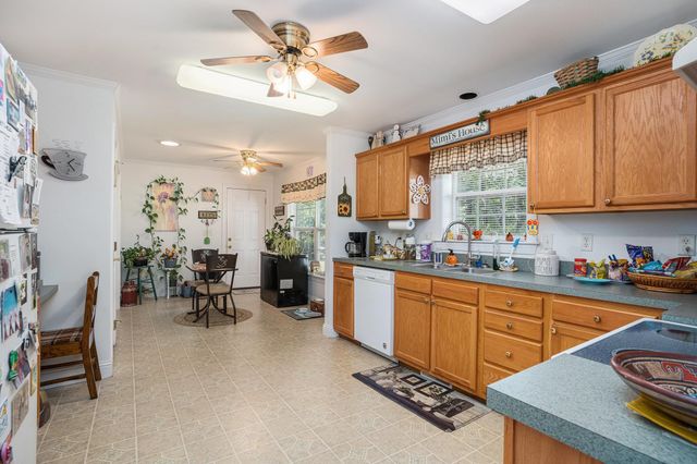4441 Manitook Dr., Little River, SC 29566