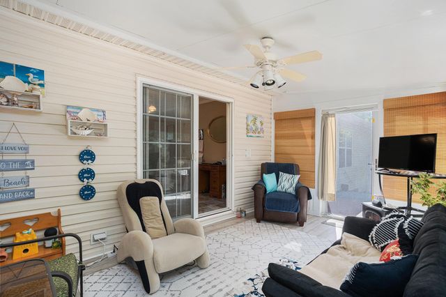 4441 Manitook Dr., Little River, SC 29566