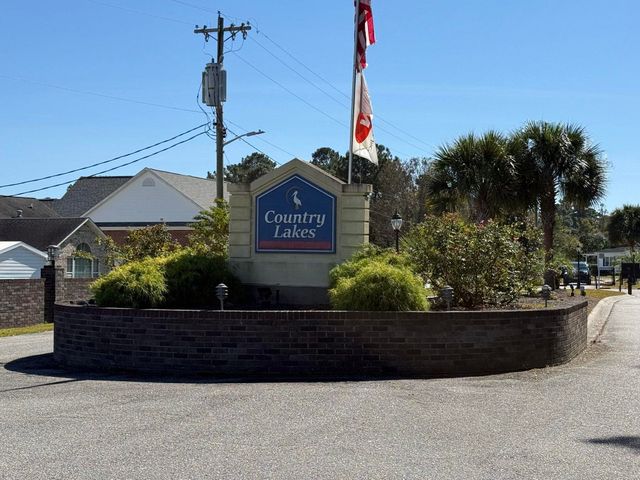4441 Manitook Dr., Little River, SC 29566