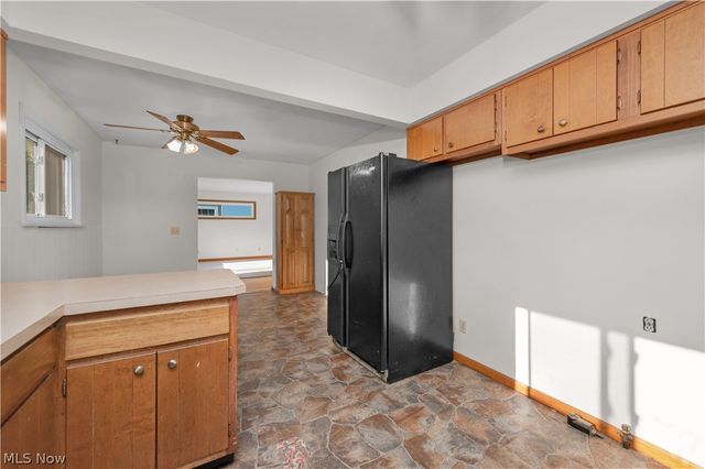 128 Forest Boulevard, Avon Lake, OH 44012