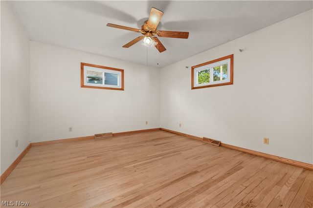 128 Forest Boulevard, Avon Lake, OH 44012