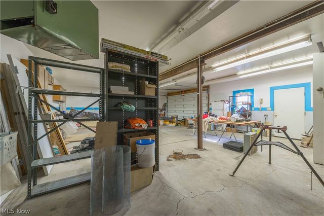 128 Forest Boulevard, Avon Lake, OH 44012