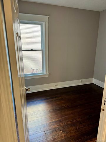 39 Innis Avenue, Poughkeepsie, NY 12601