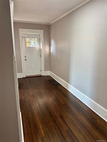 39 Innis Avenue, Poughkeepsie, NY 12601