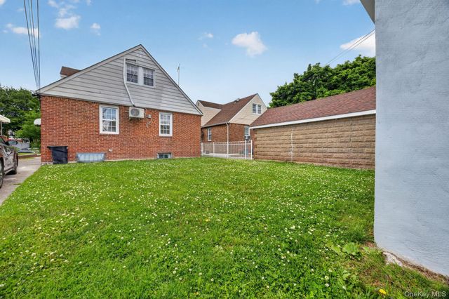 8311 Little Neck Parkway, Glen Oaks, NY 11004