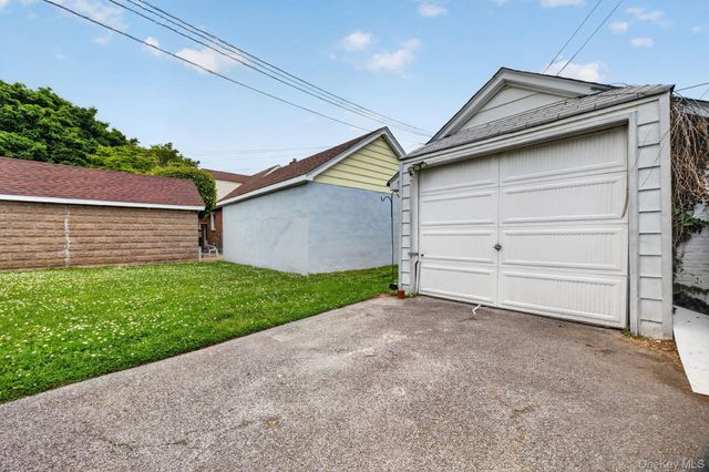 8311 Little Neck Parkway, Glen Oaks, NY 11004