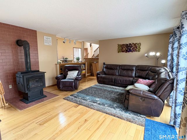 29 Whitney Road, Columbia, CT 06237