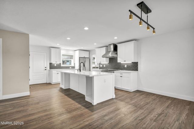 45 Arabian Way, Reno, NV 89508