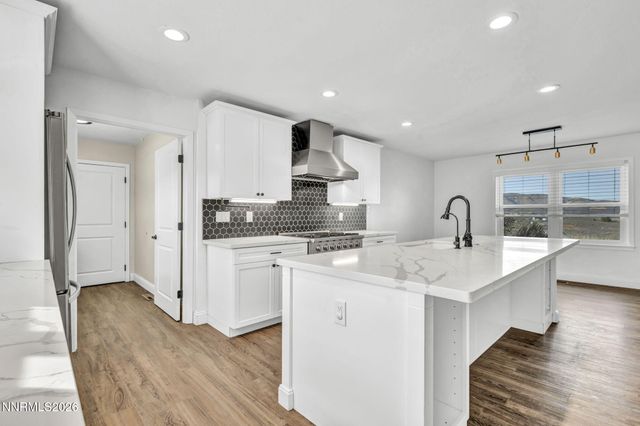 45 Arabian Way, Reno, NV 89508