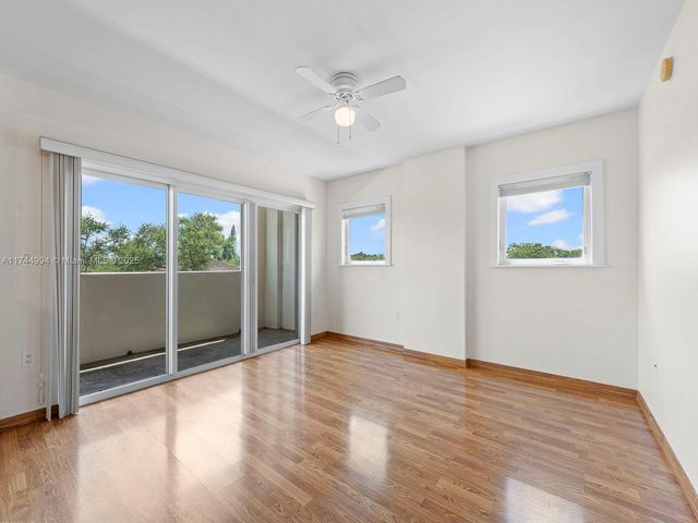 2740 SW 28th Ter 508, Miami, FL 33133