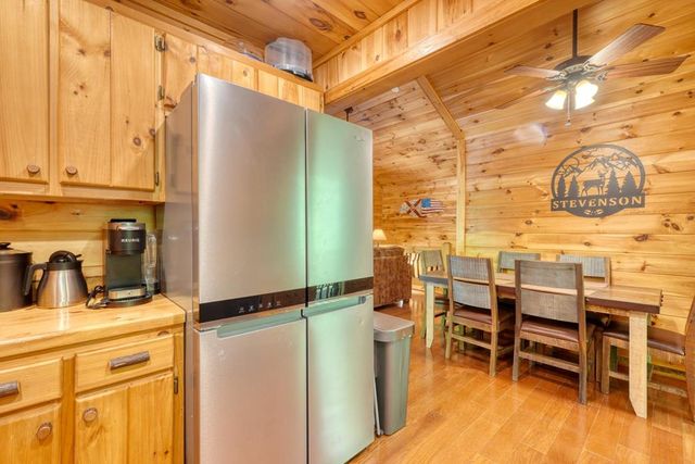 215 The Woods Road, Mineral Bluff, GA 30559