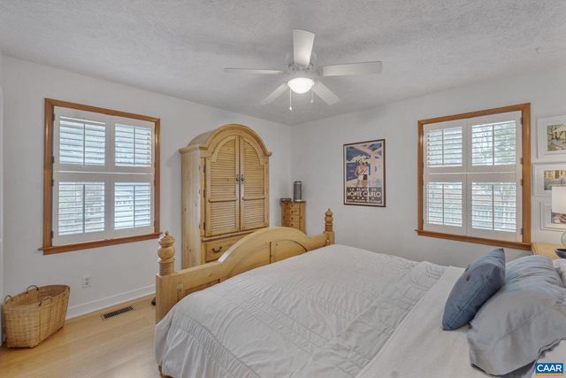 8 LOBLOLLY RD, Palmyra, VA 22963