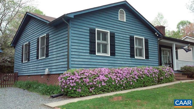 8 LOBLOLLY RD, Palmyra, VA 22963