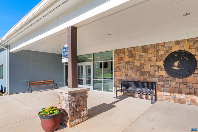 8 LOBLOLLY RD, Palmyra, VA 22963