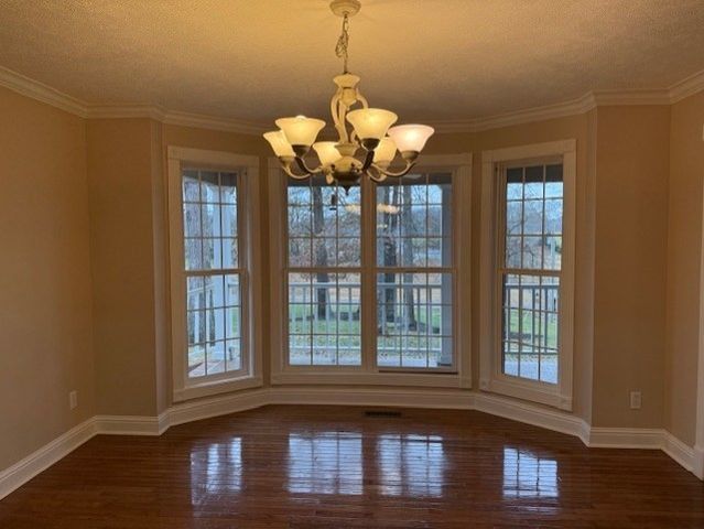 368 Stillwater Drive, Paris, TN 38242