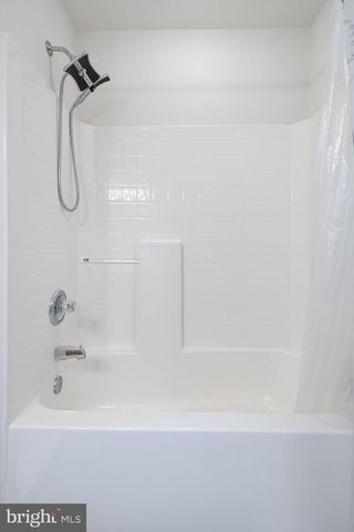 492 HARMON RD, Philadelphia, PA 19128