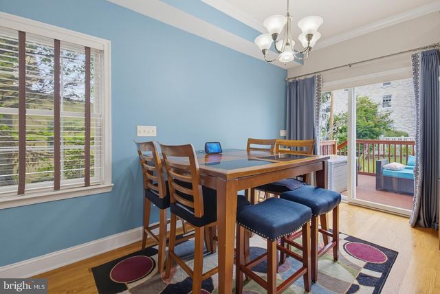 492 HARMON RD, Philadelphia, PA 19128