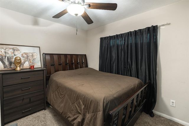 1417 Tx-146 S, La Porte, TX 77571