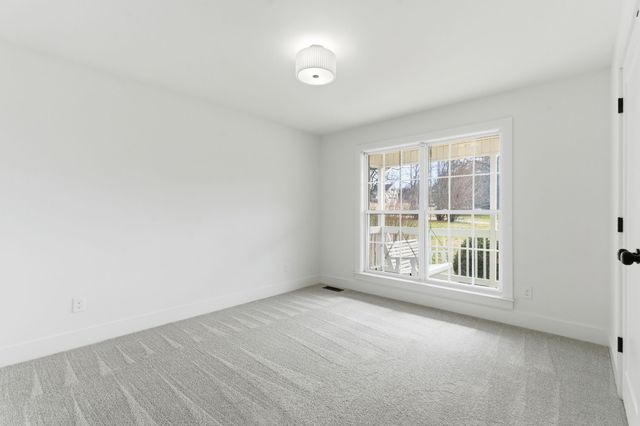 2014 Big Oak Dr, Spring Hill, TN 37174