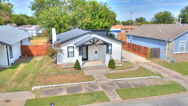 527 E Latimer Court, Tulsa, OK 74106
