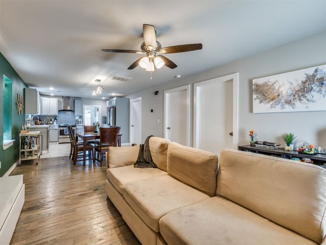 527 E Latimer Court, Tulsa, OK 74106