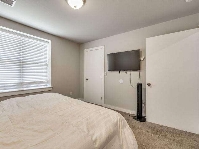 527 E Latimer Court, Tulsa, OK 74106