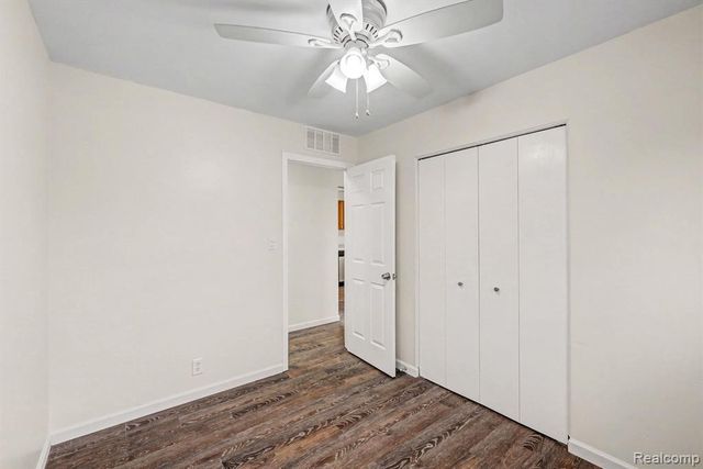 13704 Sherman Avenue, Warren, MI 48089