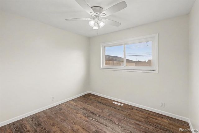 13704 Sherman Avenue, Warren, MI 48089