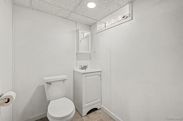 13704 Sherman Avenue, Warren, MI 48089