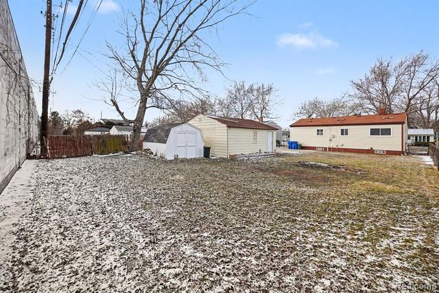 13704 Sherman Avenue, Warren, MI 48089