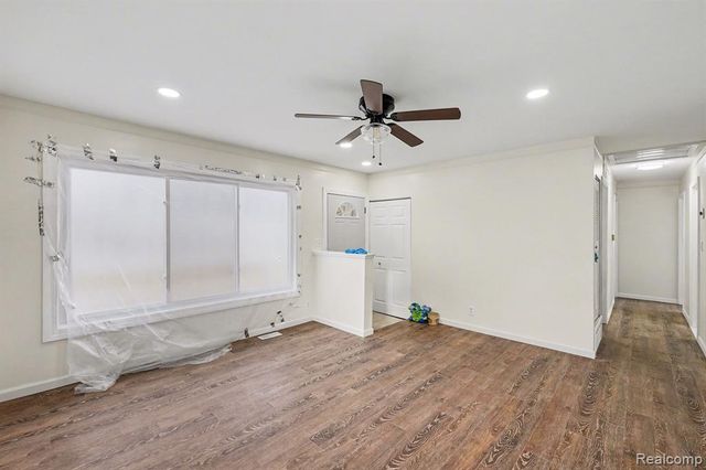 13704 Sherman Avenue, Warren, MI 48089