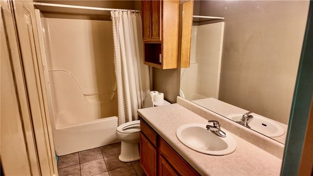 901 Fieldstone Court, Centerton, AR 72719