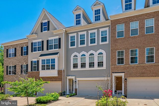 3011 MIA LN, Upper Marlboro, MD 20774
