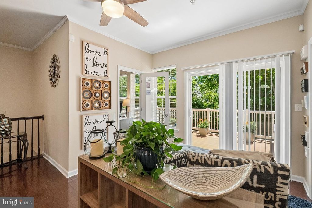 Image 10 of property listing at 3011 MIA LN, Upper Marlboro, MD 20774