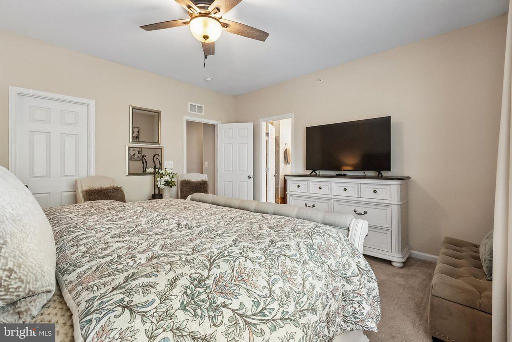 Image 14 of property listing at 3011 MIA LN, Upper Marlboro, MD 20774