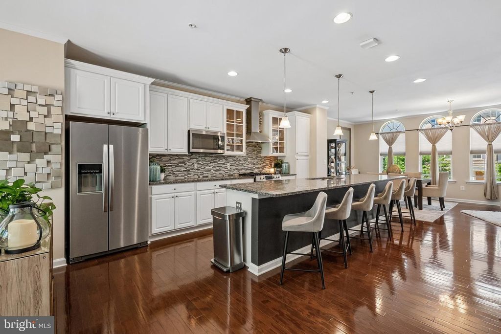Image 3 of property listing at 3011 MIA LN, Upper Marlboro, MD 20774