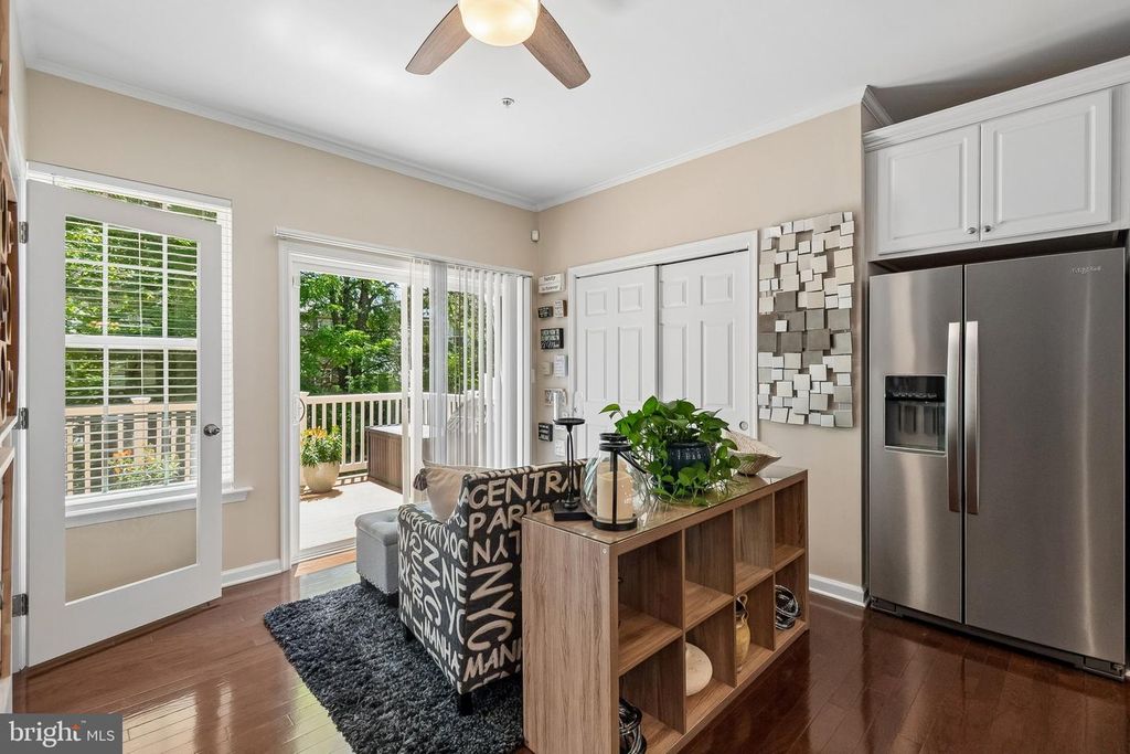 Image 8 of property listing at 3011 MIA LN, Upper Marlboro, MD 20774