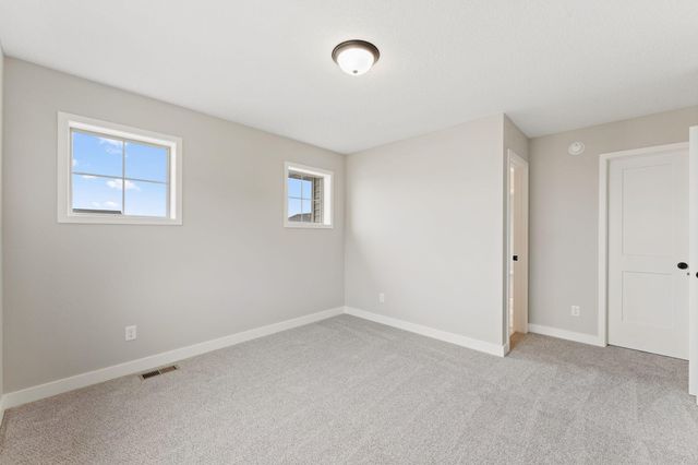7624 22nd Avenue E, Shakopee, MN 55379