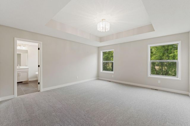 7624 22nd Avenue E, Shakopee, MN 55379