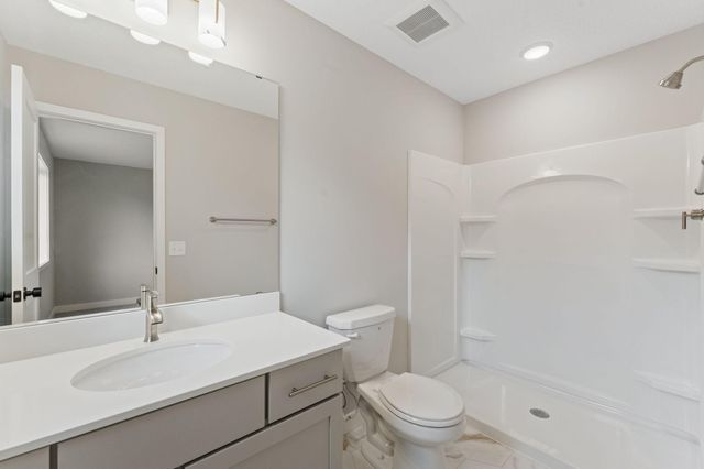 7624 22nd Avenue E, Shakopee, MN 55379