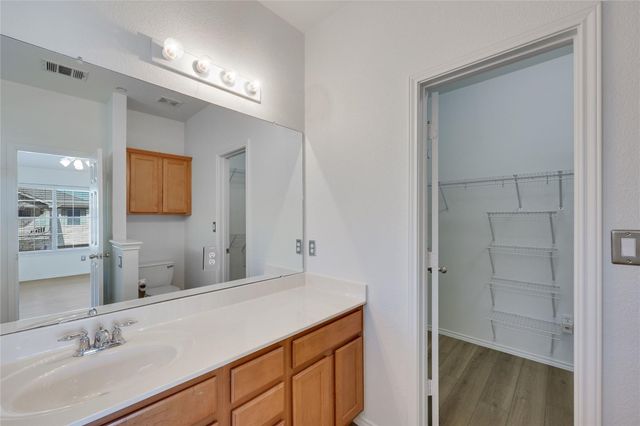 9201 Brodie LN 2501, Austin, TX 78748