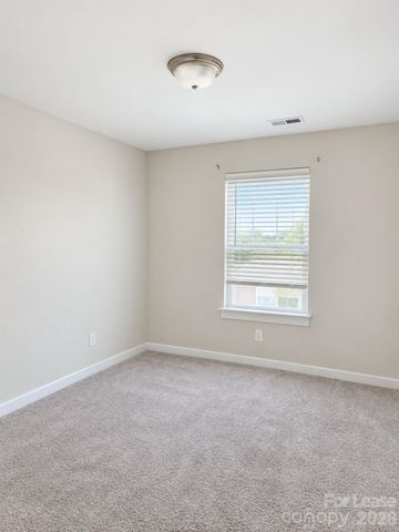 1006 Sharon Towns Drive, Charlotte, NC 28210
