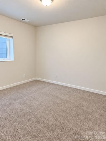 1006 Sharon Towns Drive, Charlotte, NC 28210