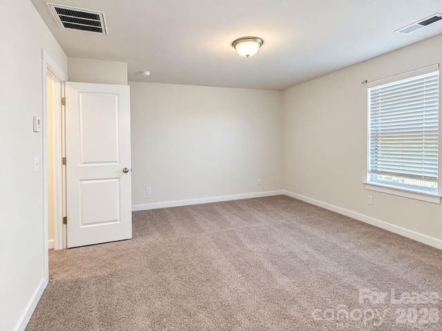1006 Sharon Towns Drive, Charlotte, NC 28210