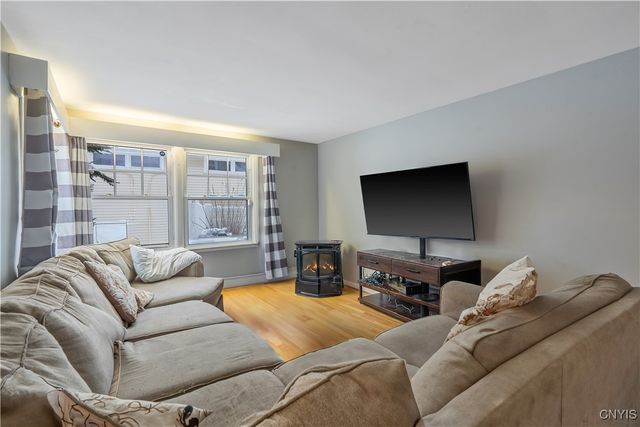 907 Leroy Road, Cicero, NY 13212