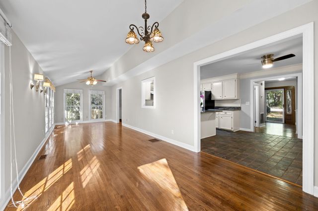 17 Plantation Circle, Summerville, SC 29485