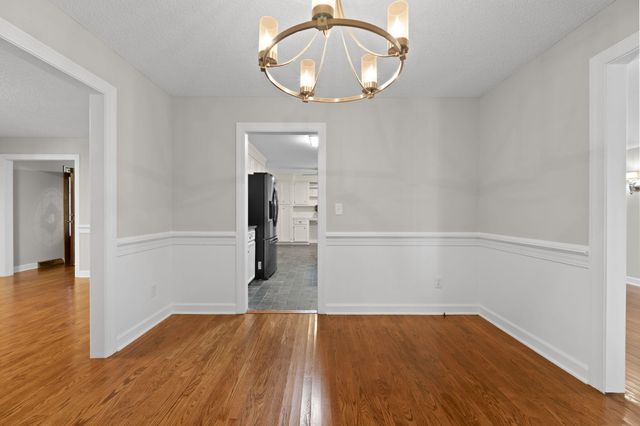 17 Plantation Circle, Summerville, SC 29485