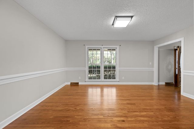 17 Plantation Circle, Summerville, SC 29485