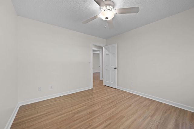 17 Plantation Circle, Summerville, SC 29485